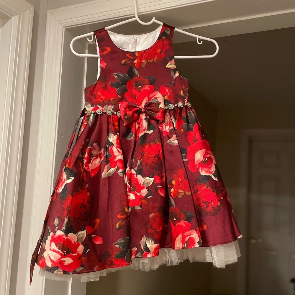 Girl’s dress for sale in size 6X.